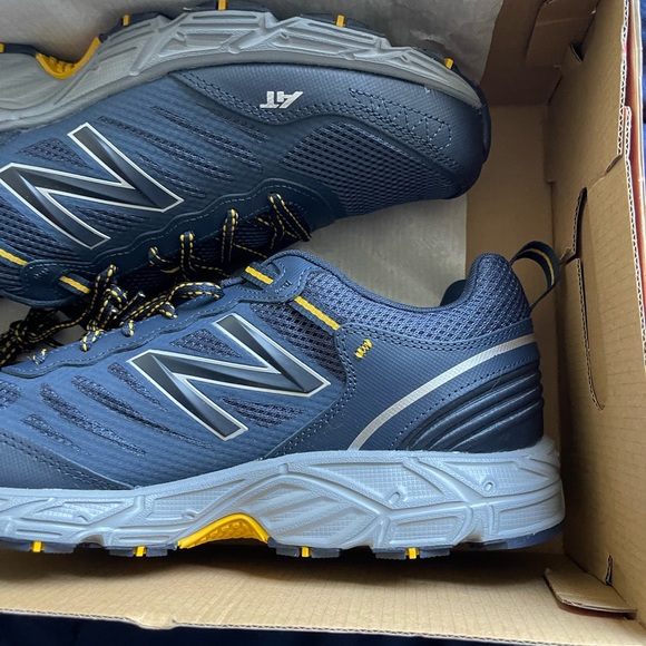 New balance 573 all terrain running - Picture 3 of 5